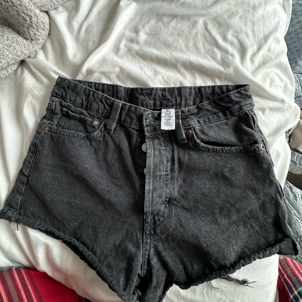 H & M Black Jean Shorts